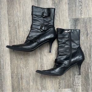Vintage Claudia Ciutti designer leather ankle booties